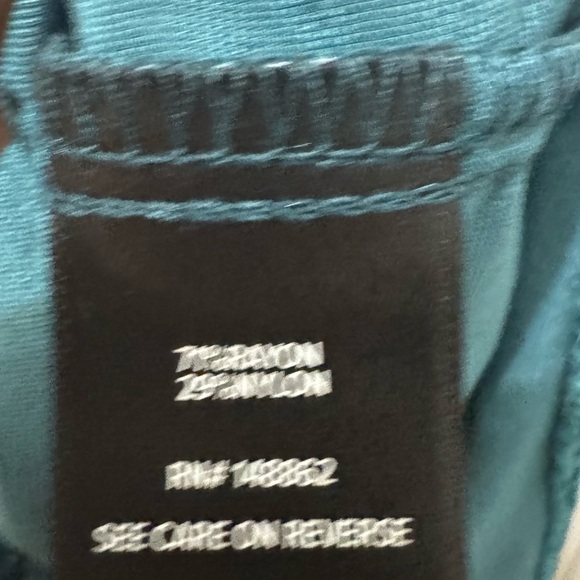 Torrid Lizzie Teal  Velvet Tunic Size 1X - Picture 7 of 7